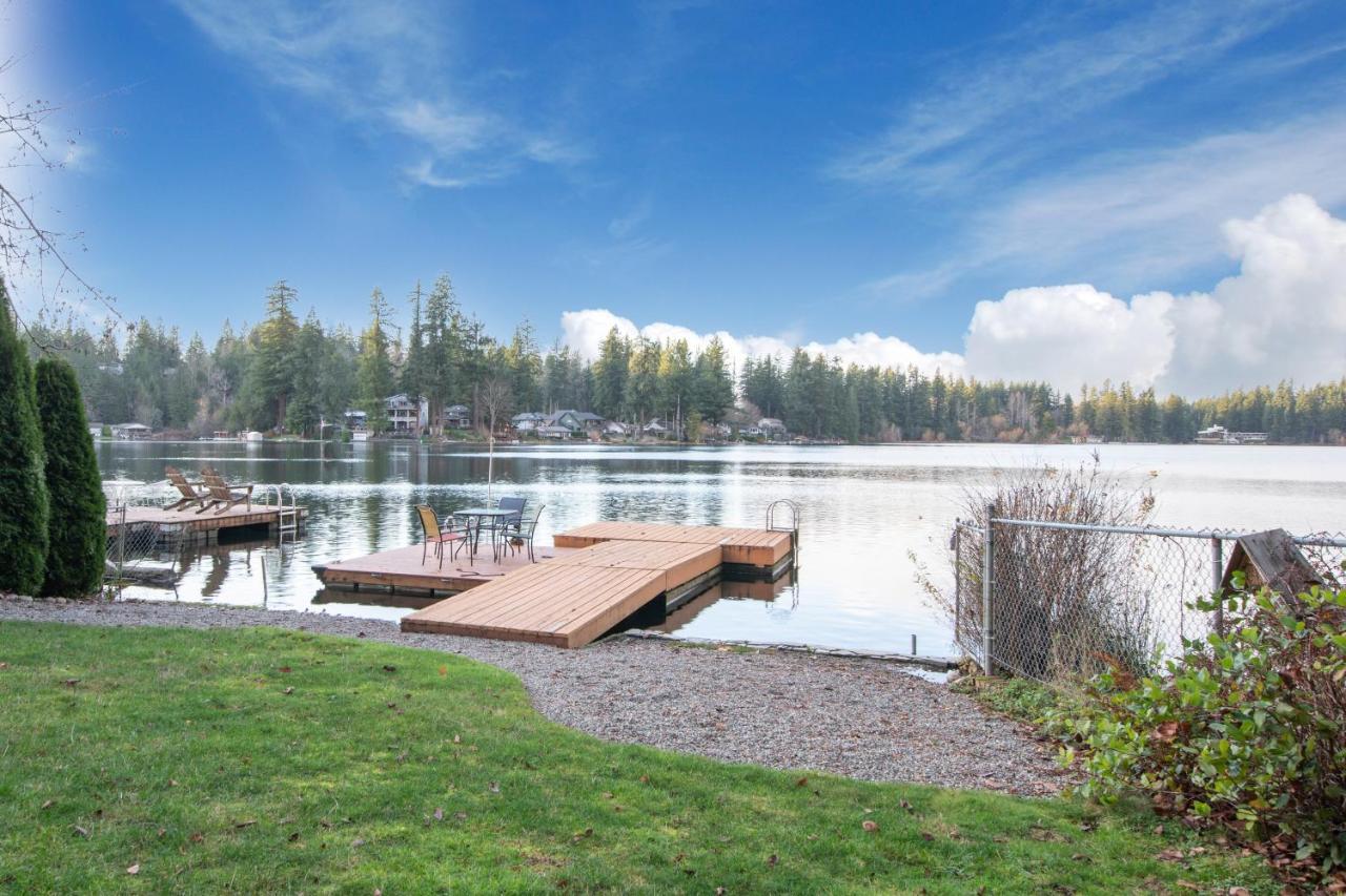 Koi Story Cabin On The Lake - Waterfront, Near Bike Trail メイプルバレー  エクステリア 写真