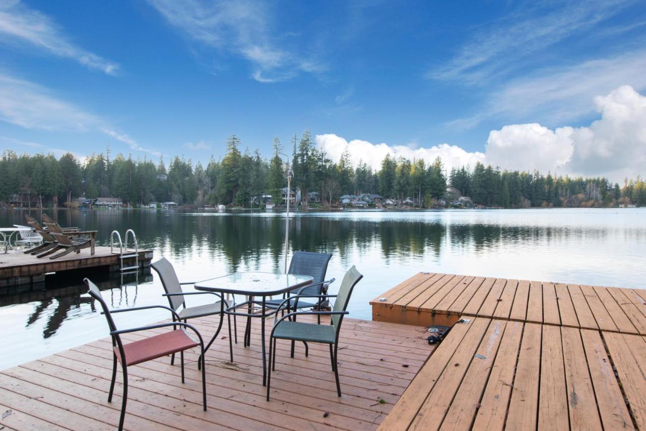 Koi Story Cabin On The Lake - Waterfront, Near Bike Trail メイプルバレー  エクステリア 写真